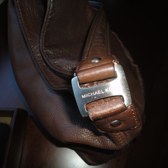 MICHAEL KORS leather hobo/bag - Picture 3 of 8